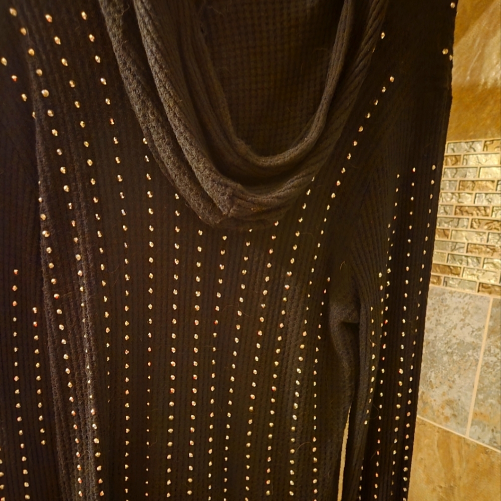 Vocal long sleeve bling top